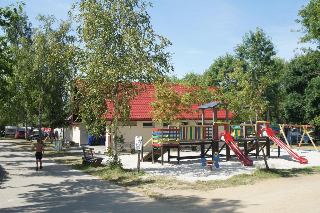Holiday Resort & Camping Intercamp'84 Łeba Exterior foto