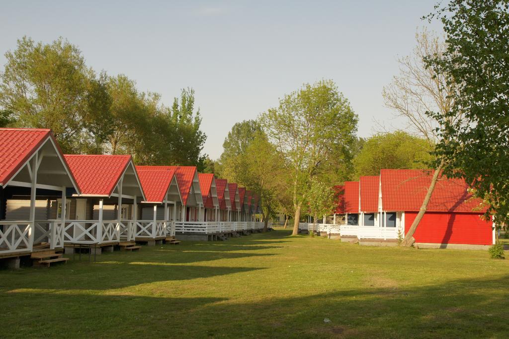 Holiday Resort & Camping Intercamp'84 Łeba Exterior foto